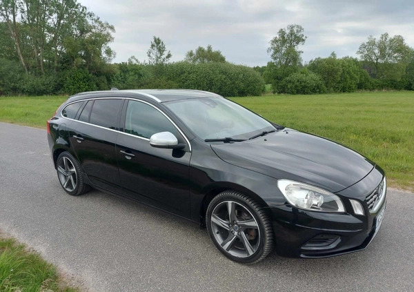 Volvo V60 cena 50000 przebieg: 248000, rok produkcji 2012 z Gostynin małe 704